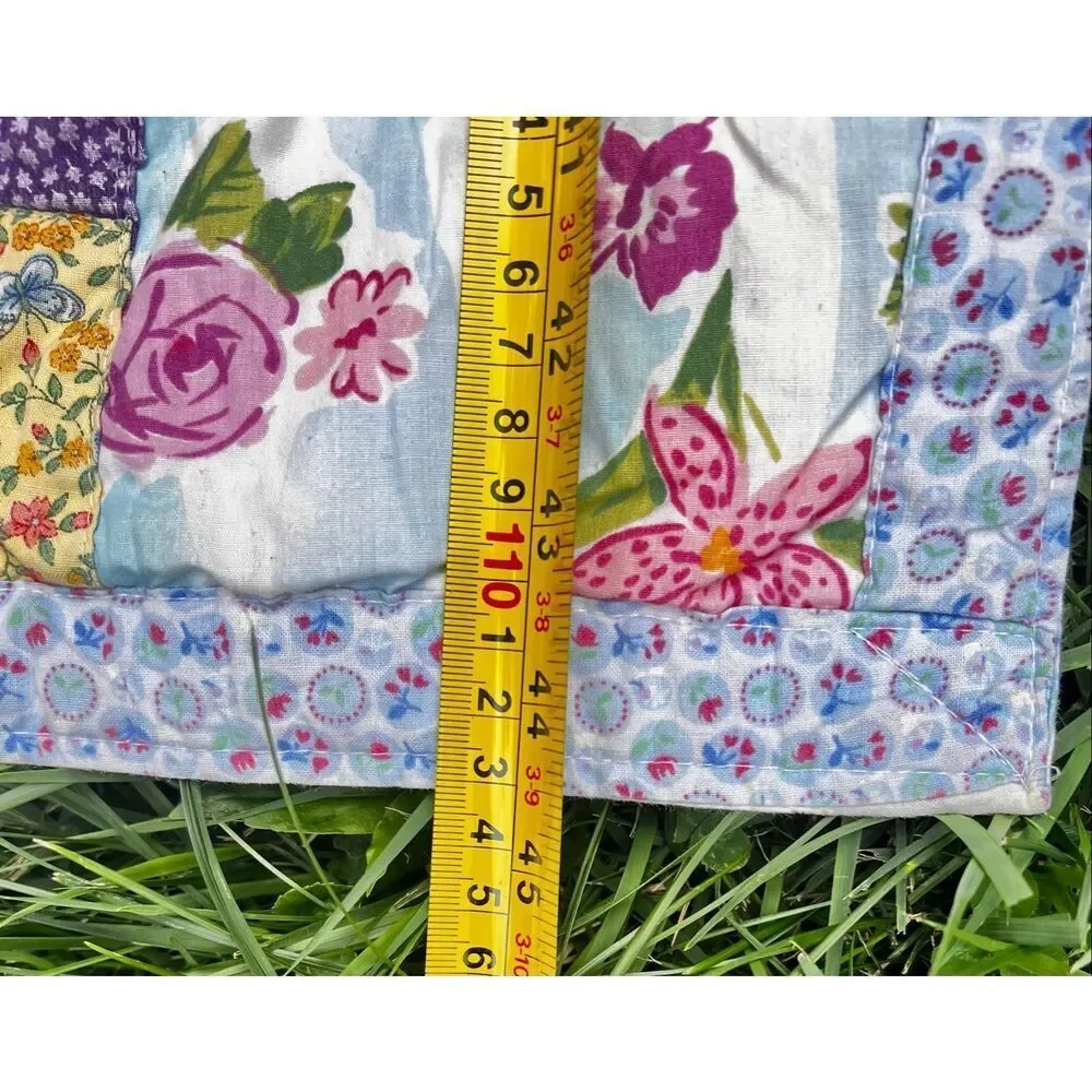 Handmade Signed Wildflower Scrappy Baby Quilt Blanket Sugarloaf, NY 2003